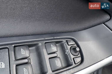 Универсал Volvo V60 2012 в 