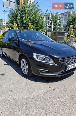 Универсал Volvo V60 2015 в Шептицькому