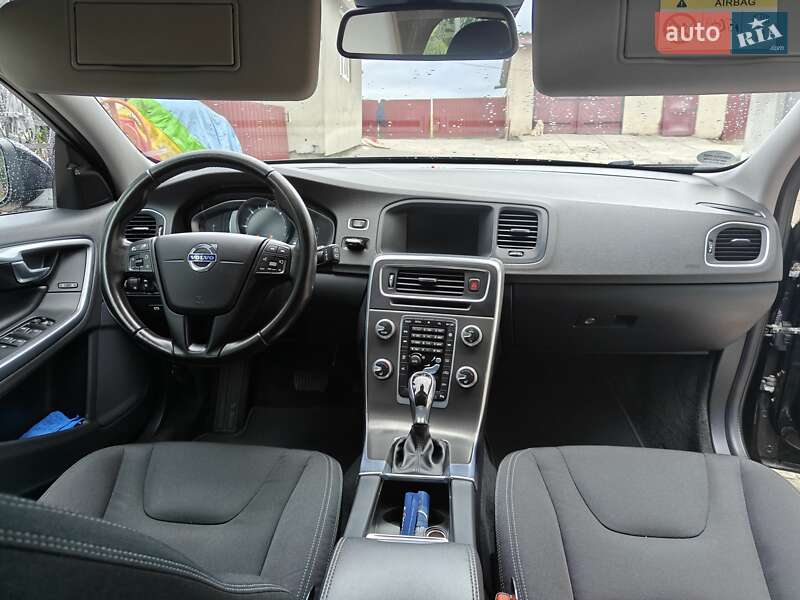 Универсал Volvo V60 2015 в Шептицькому