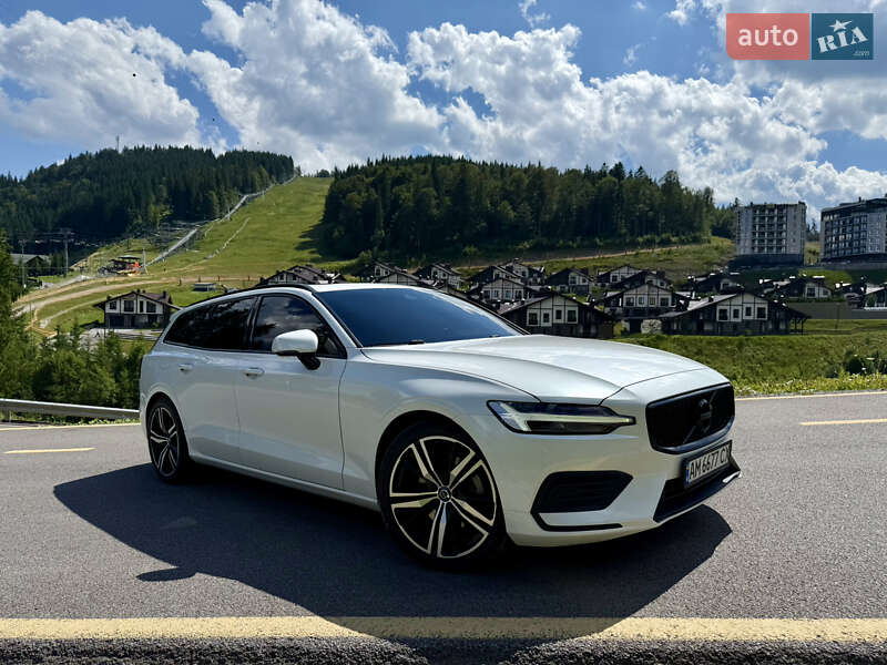 Volvo V60 2020