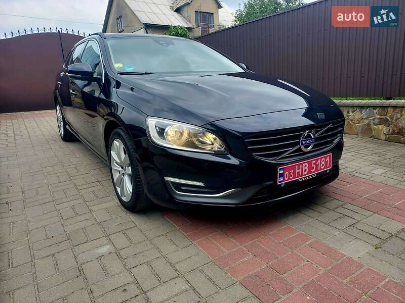 Volvo V60 2015