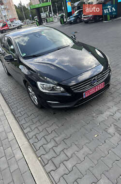 Volvo V60 2013