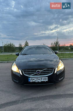 Volvo V60 2011