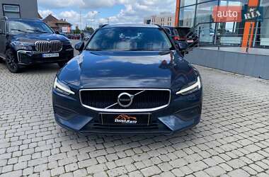 Универсал Volvo V60 2019 в 