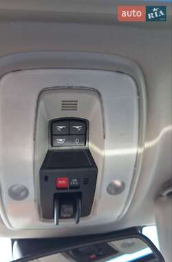 Универсал Volvo V60 2014 в 
