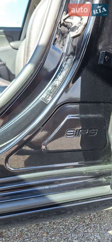 Универсал Volvo V60 2014 в Львове