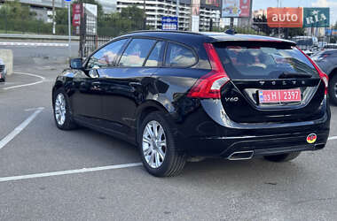 Универсал Volvo V60 2013 в 