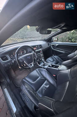 Универсал Volvo V60 2014 в 