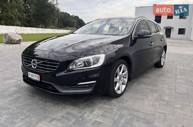 Универсал Volvo V60 2014 в Староконстантинове