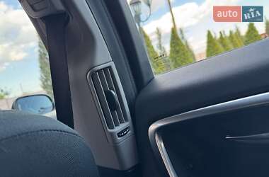 Универсал Volvo V60 2012 в 