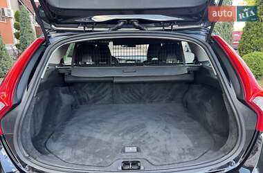 Универсал Volvo V60 2012 в 