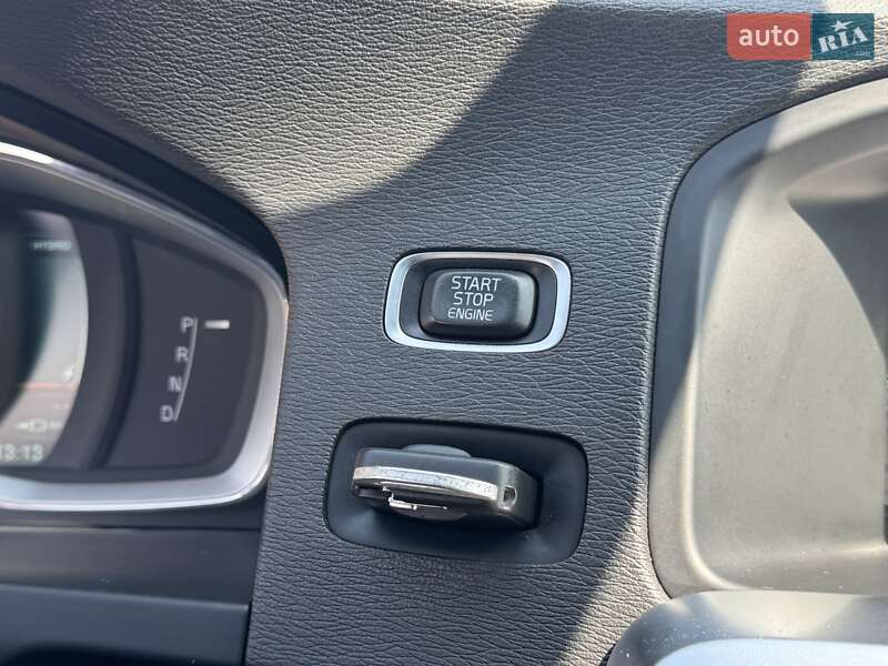 Универсал Volvo V60 2013 в Одессе фото 23 Универсал Volvo V60 2013 в Одессе