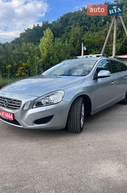 Универсал Volvo V60 2012 в Житомире