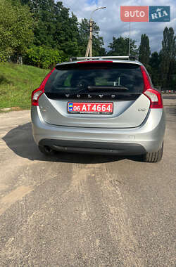 Универсал Volvo V60 2012 в 