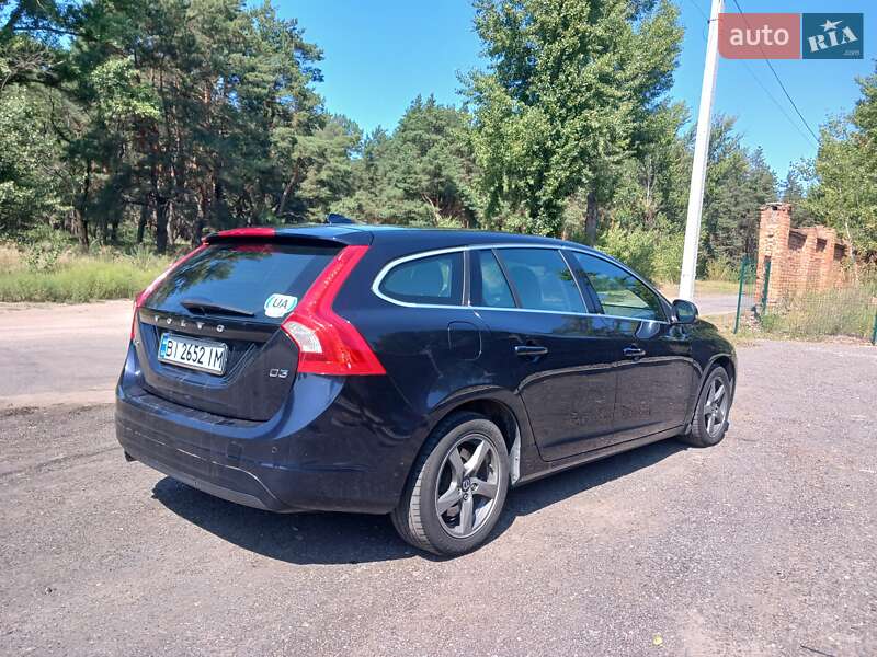 Volvo V60 2015