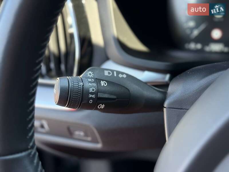 Універсал Volvo V60 2019 в Рівному фото 33 Універсал Volvo V60 2019 в Рівному