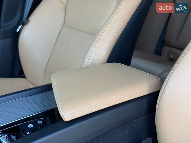 Універсал Volvo V60 2019 в Рівному фото 38 Універсал Volvo V60 2019 в Рівному