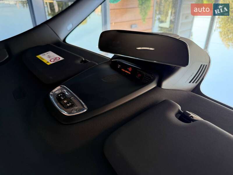 Універсал Volvo V60 2019 в Рівному фото 42 Універсал Volvo V60 2019 в Рівному