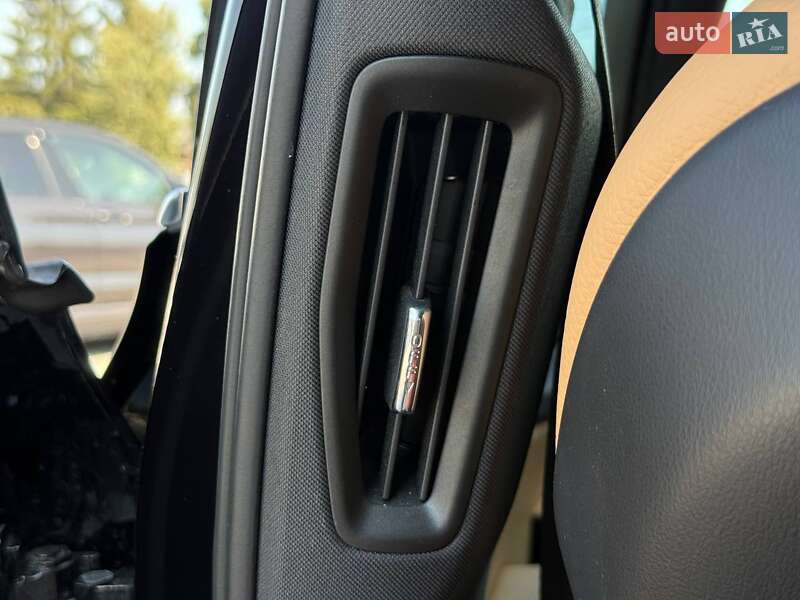 Універсал Volvo V60 2019 в Рівному фото 49 Універсал Volvo V60 2019 в Рівному