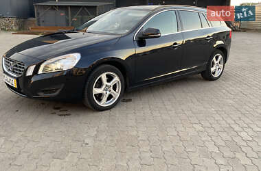 Универсал Volvo V60 2011 в 