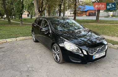 Volvo V60 2011