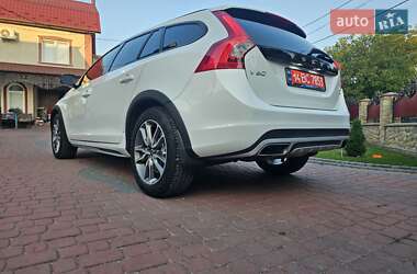 Универсал Volvo V60 2016 в 