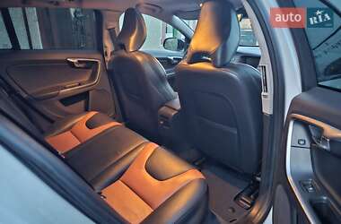 Универсал Volvo V60 2016 в 