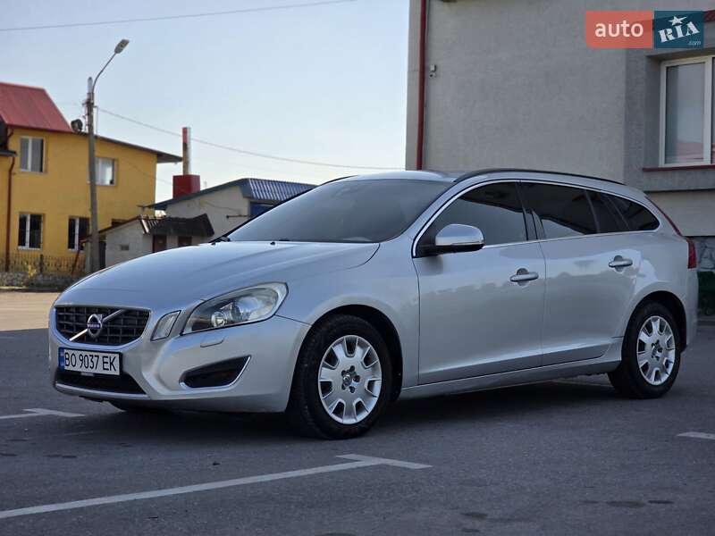 Volvo V60 2011