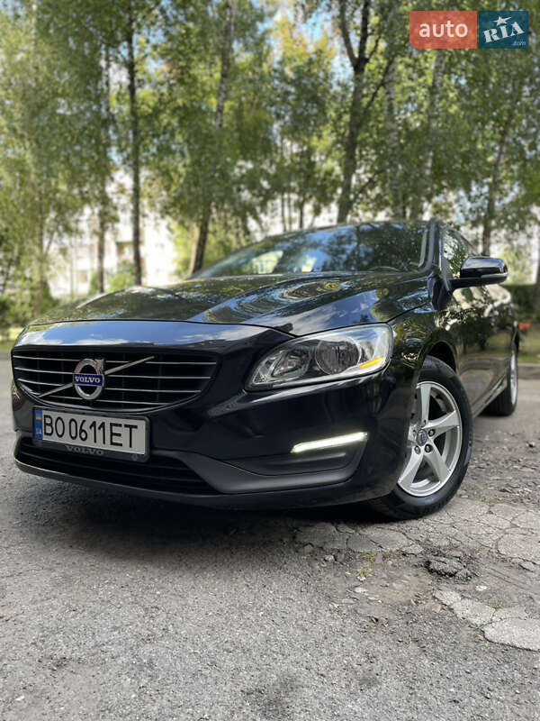 Volvo V60 2014