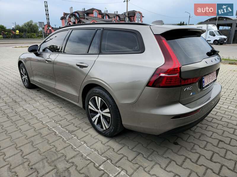 Универсал Volvo V60 2019 в Дрогобыче