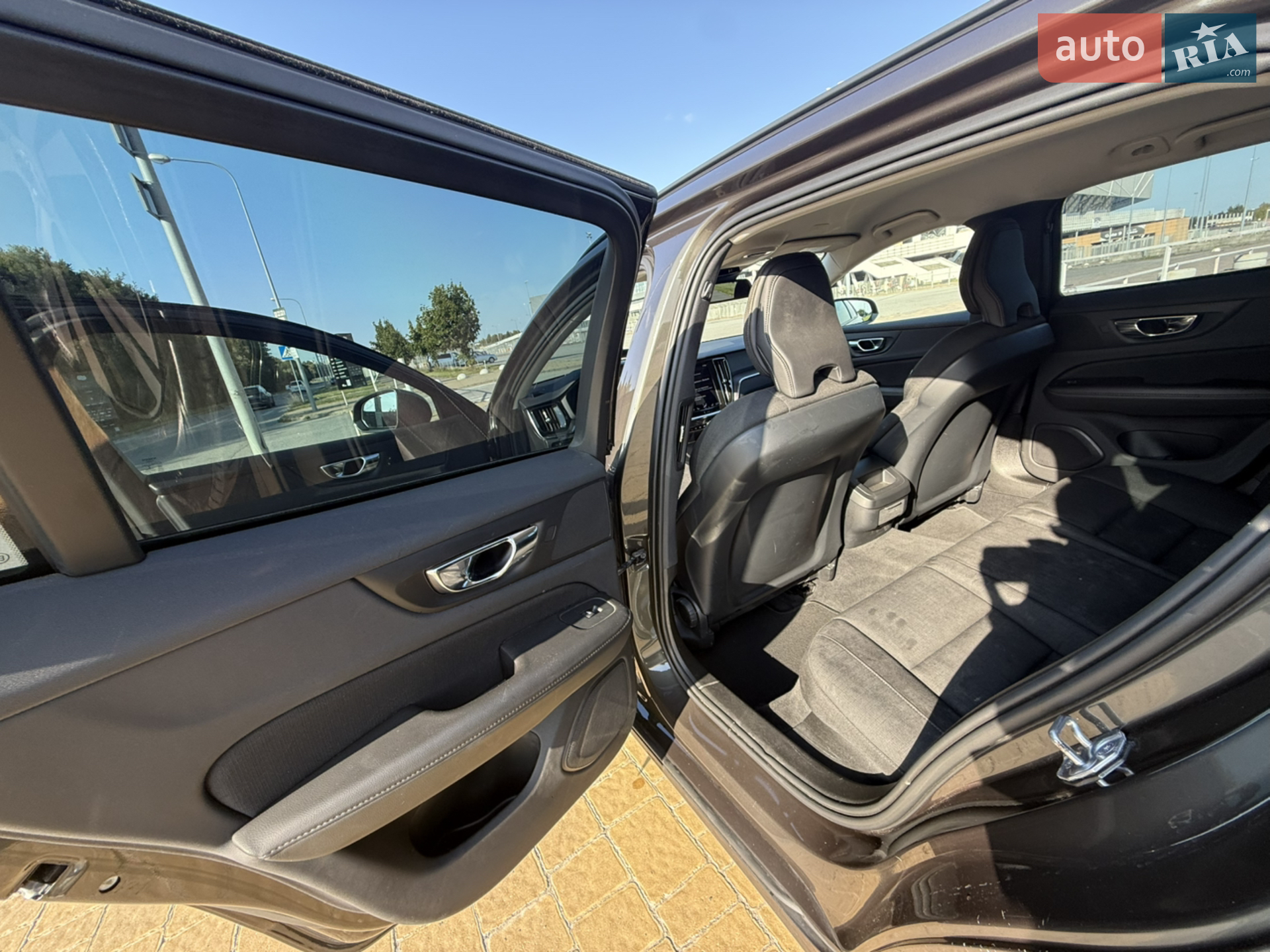 2019 Volvo V60 - мініатюра 20