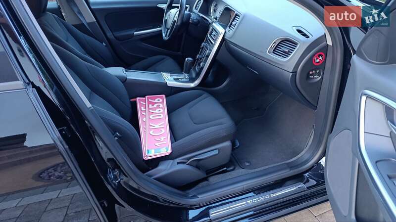 Универсал Volvo V60 2011 в Стрые