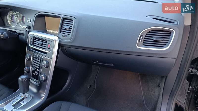 Универсал Volvo V60 2011 в Стрые