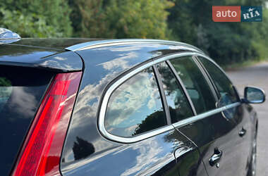 Универсал Volvo V60 2015 в 
