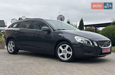Універсал Volvo V60 2013 в 