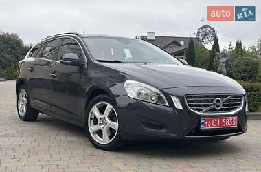 Універсал Volvo V60 2013 в 