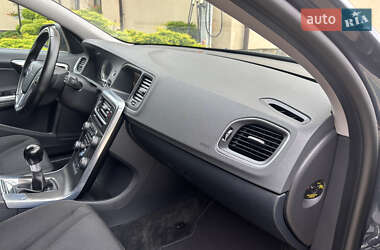 Універсал Volvo V60 2013 в 