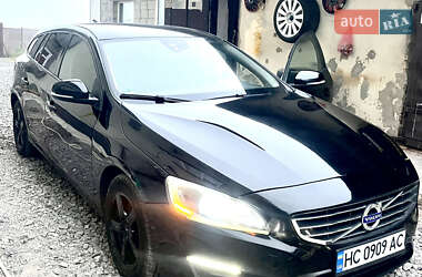 Универсал Volvo V60 2014 в Золочеве