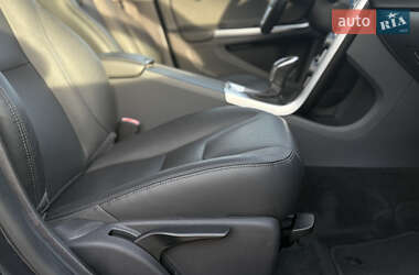 Універсал Volvo V60 2014 в 