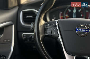 Універсал Volvo V60 2014 в 
