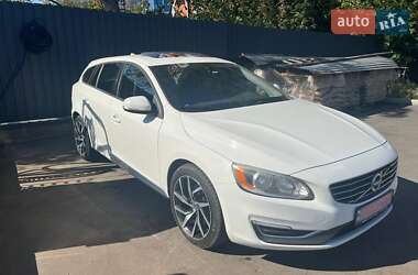 Универсал Volvo V60 2015 в Полтаве