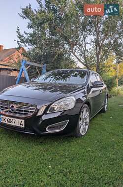 Volvo V60 2012
