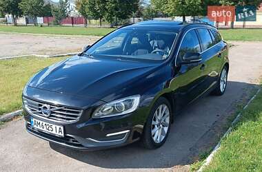 Volvo V60 2014