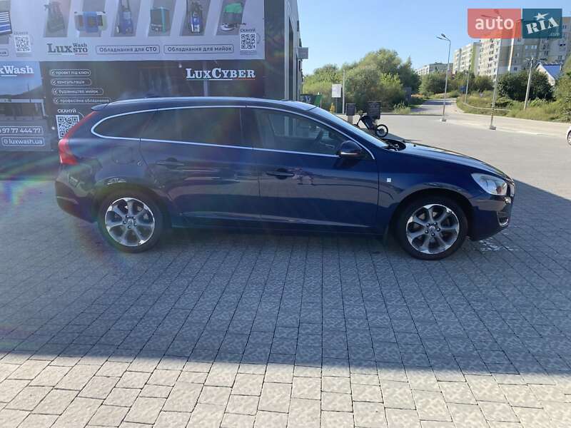 Універсал Volvo V60 2011 в Львові