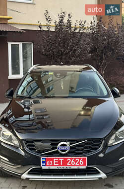 Volvo V60 2017