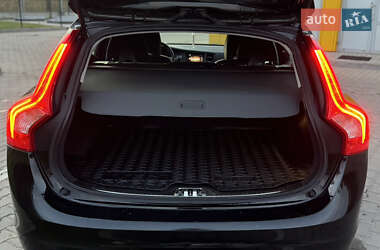 Универсал Volvo V60 2017 в 