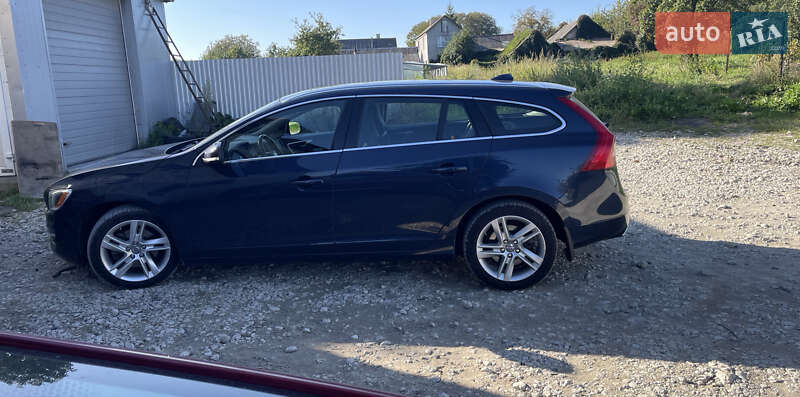 Универсал Volvo V60 2014 в Тернополе