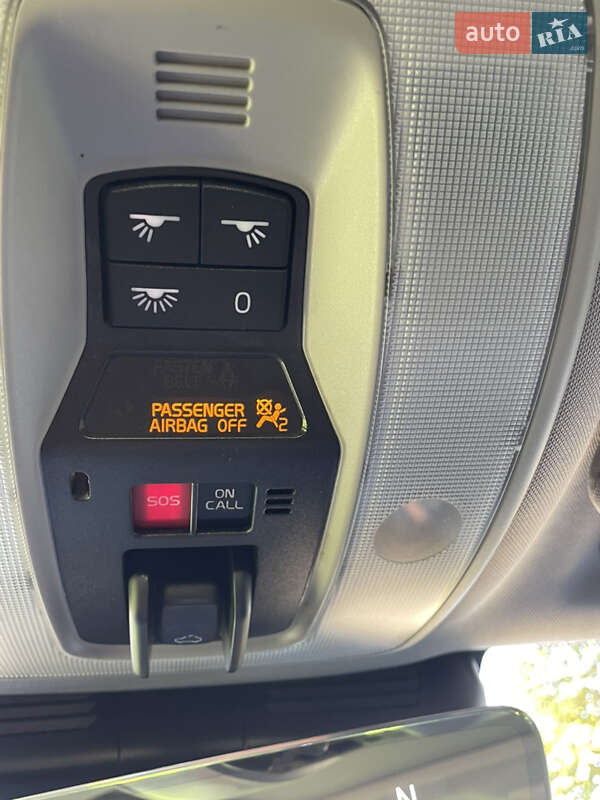 Универсал Volvo V60 2014 в Тернополе