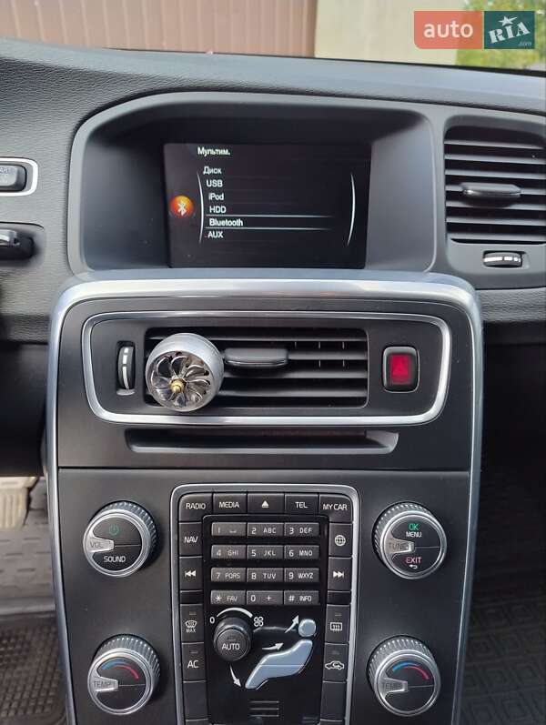 Универсал Volvo V60 2014 в Владимире