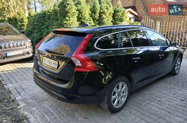 Универсал Volvo V60 2011 в 